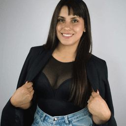 Johana  Vera 