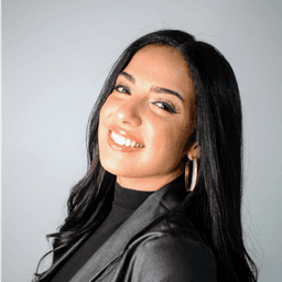 Neyen Frias